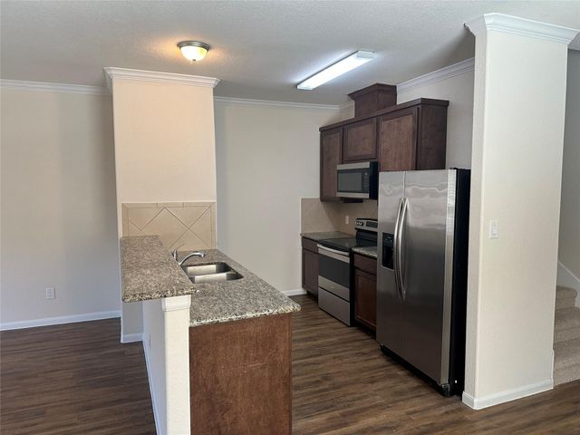 605 Rosewood Street, Dayton, TX 77535