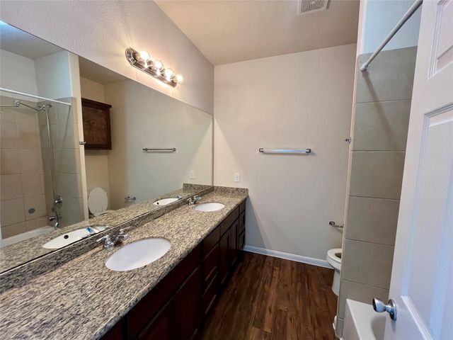 605 Rosewood Street, Dayton, TX 77535