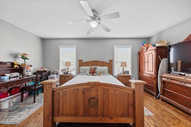 202 Sweed Street, Brenham, TX 77833