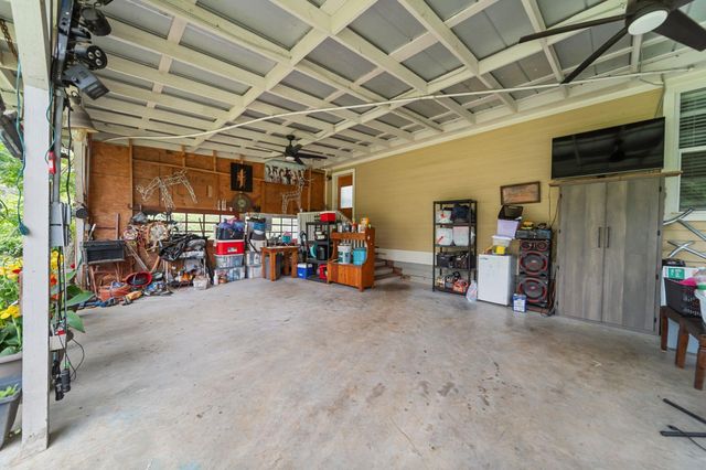 202 Sweed Street, Brenham, TX 77833