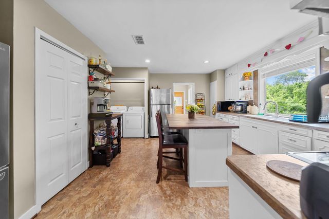 202 Sweed Street, Brenham, TX 77833