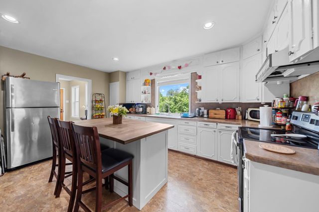 202 Sweed Street, Brenham, TX 77833
