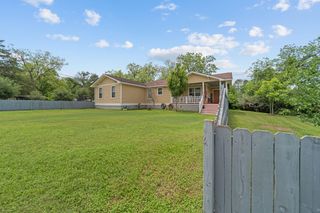 202 Sweed Street, Brenham, TX 77833