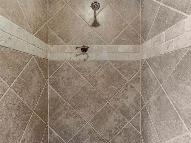 4800 NW 153rd Street, Edmond, OK 73013