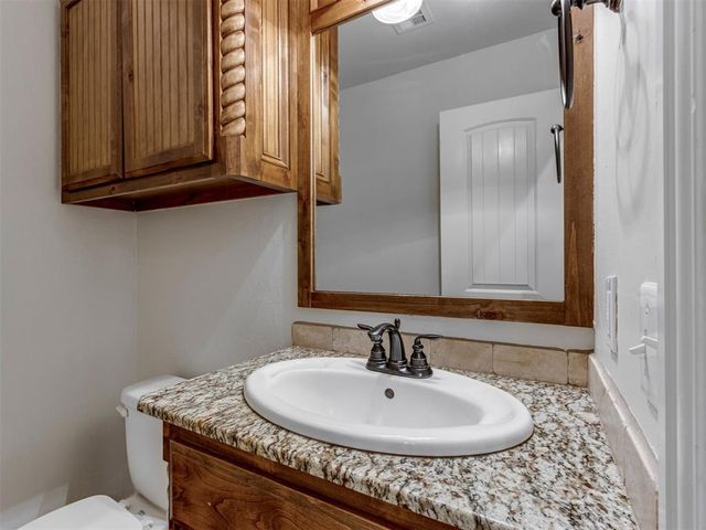 4800 NW 153rd Street, Edmond, OK 73013