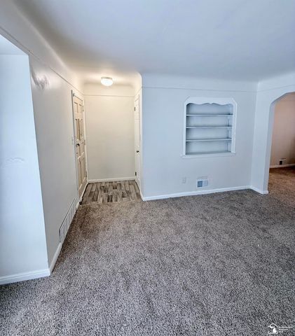 18821 Margareta Street, Detroit, MI 48219