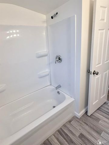 18821 Margareta Street, Detroit, MI 48219