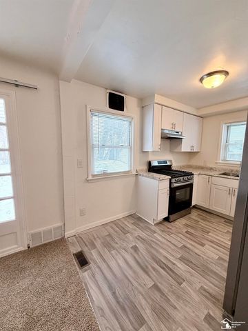 18821 Margareta Street, Detroit, MI 48219