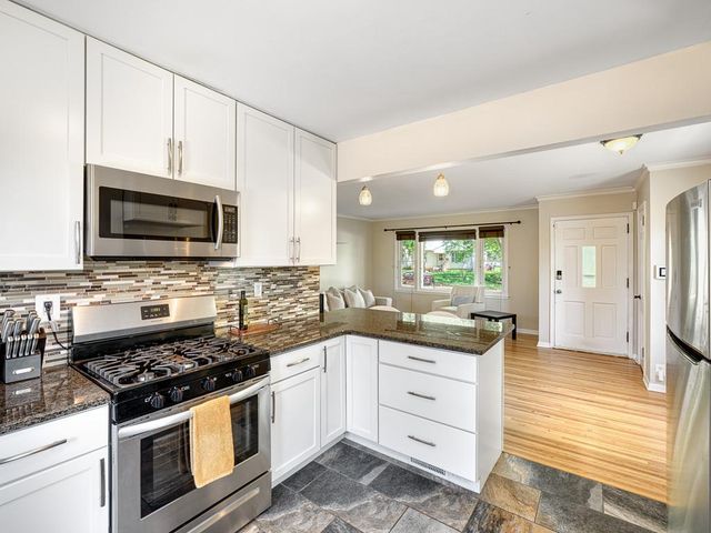 3616 Sumter Avenue S, Saint Louis Park, MN 55426