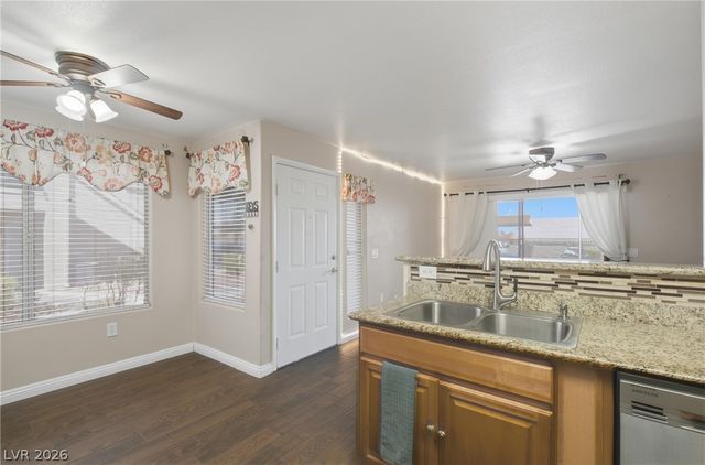 5710 East Tropicana Avenue 1053, Las Vegas, NV 89122