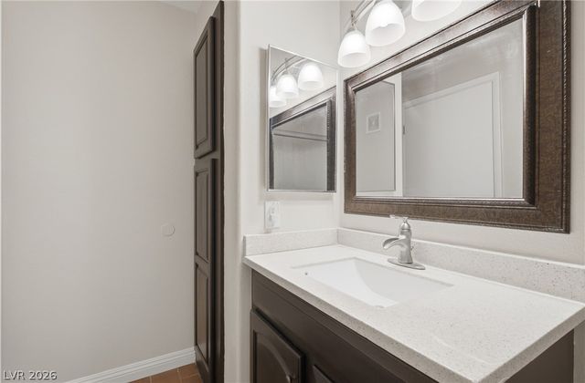 5710 East Tropicana Avenue 1053, Las Vegas, NV 89122