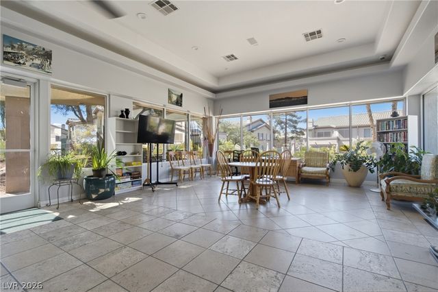 5710 East Tropicana Avenue 1053, Las Vegas, NV 89122