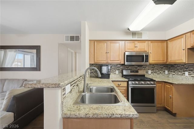 5710 East Tropicana Avenue 1053, Las Vegas, NV 89122