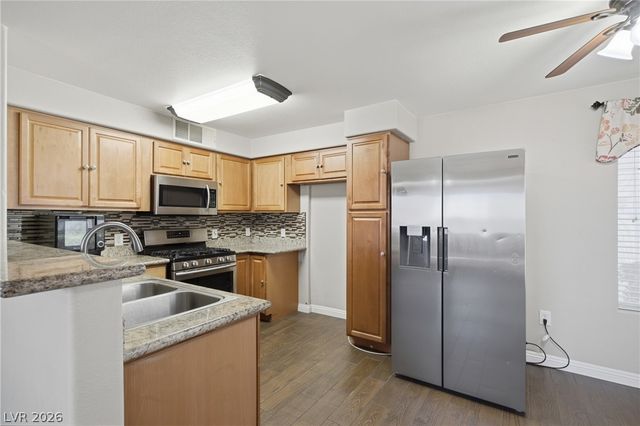 5710 East Tropicana Avenue 1053, Las Vegas, NV 89122