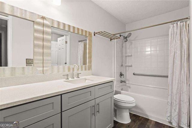 3991 Woodridge Way, Tucker, GA 30084