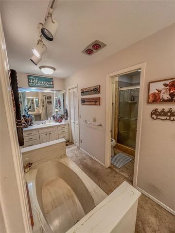 3401 Carriage Way, Edmond, OK 73013
