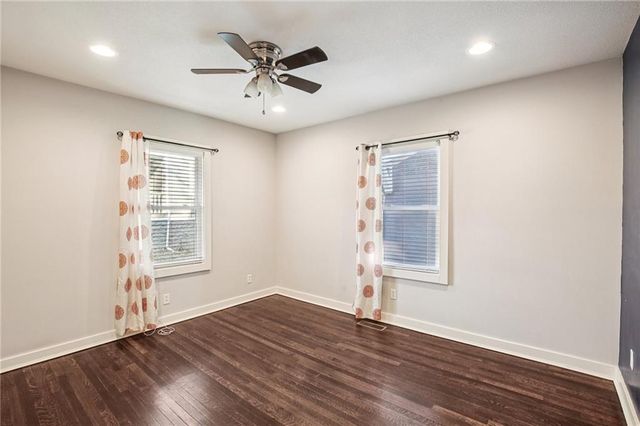 1400 E 28th Street, Kansas City, MO 64109