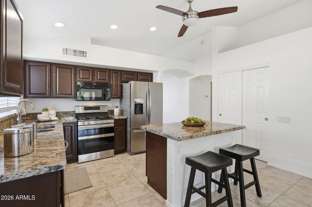 7276 E SOFTWIND Drive, Scottsdale, AZ 85255