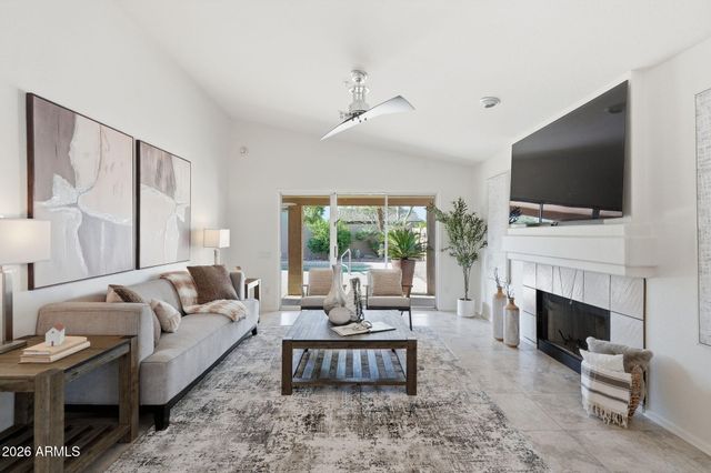 7276 E SOFTWIND Drive, Scottsdale, AZ 85255