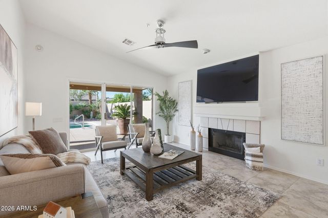 7276 E SOFTWIND Drive, Scottsdale, AZ 85255
