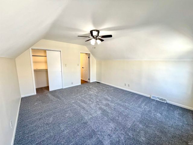 402 W 7Th Street, Mishawaka, IN 46544