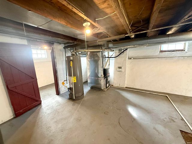 402 W 7Th Street, Mishawaka, IN 46544