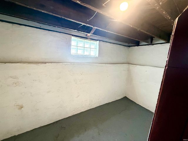 402 W 7Th Street, Mishawaka, IN 46544