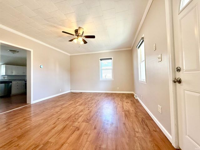 402 W 7Th Street, Mishawaka, IN 46544