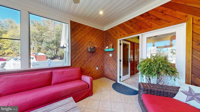 40 COOPER TOMLINSON RD, Medford, NJ 08055