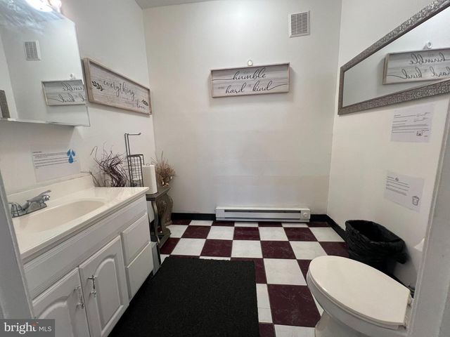 6106 LANSDOWNE AVE, Philadelphia, PA 19151