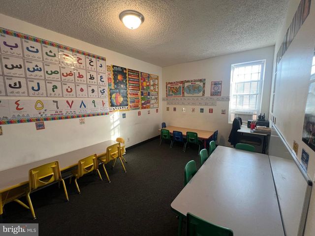 6106 LANSDOWNE AVE, Philadelphia, PA 19151