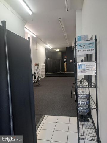 6106 LANSDOWNE AVE, Philadelphia, PA 19151