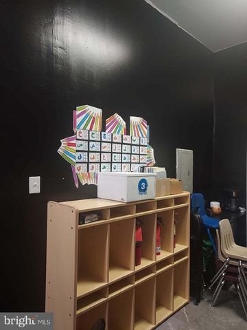 6106 LANSDOWNE AVE, Philadelphia, PA 19151