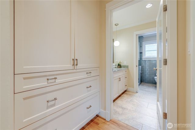 1311 N 78th Street, Seattle, WA 98103