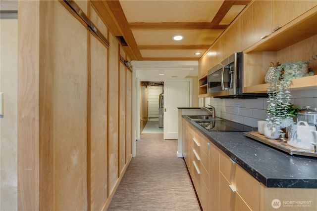 1311 N 78th Street, Seattle, WA 98103