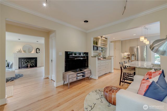 1311 N 78th Street, Seattle, WA 98103