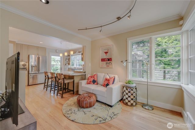1311 N 78th Street, Seattle, WA 98103