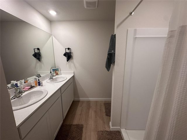 10650 HIDDEN BANKS GLEN, Parrish, FL 34219