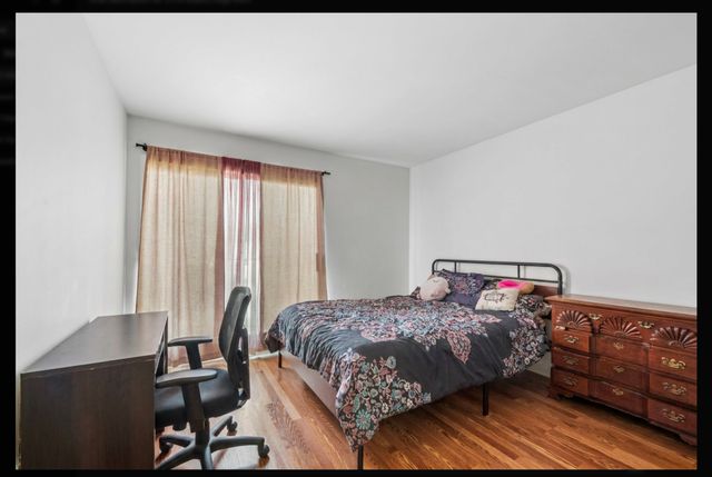 175 N Waters Edge Drive 201, Glendale Heights, IL 60139