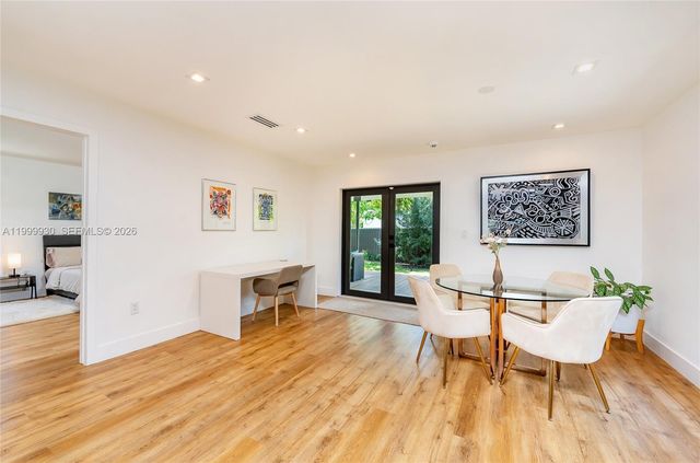 412 NW 41st St, Miami, FL 33127