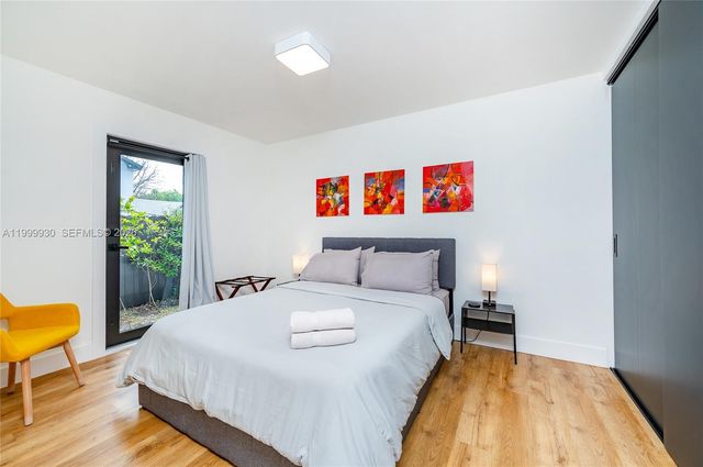 412 NW 41st St, Miami, FL 33127