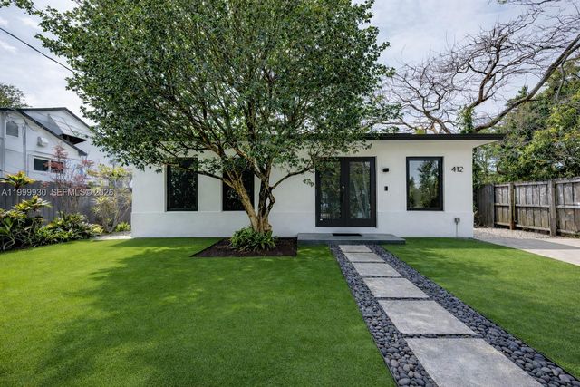 412 NW 41st St, Miami, FL 33127