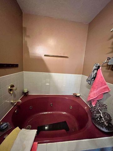 44 Baker St, Brockton, MA 02302