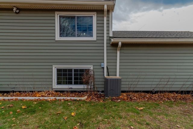 44 Baker St, Brockton, MA 02302