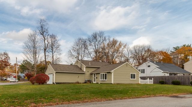 44 Baker St, Brockton, MA 02302