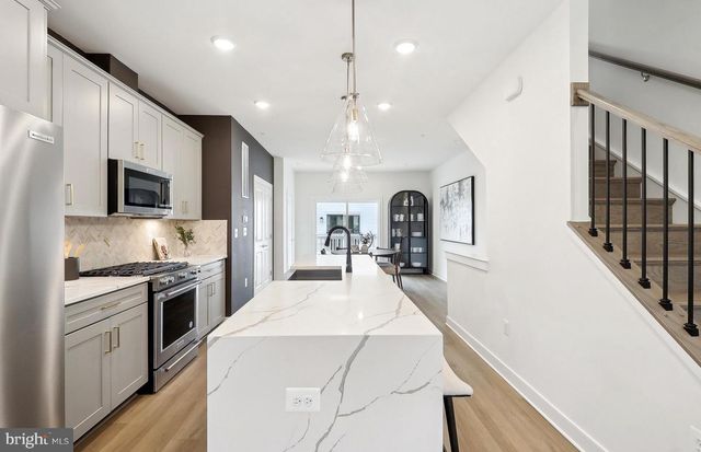 2166 HENSON NORRIS ST, Rockville, MD 20850