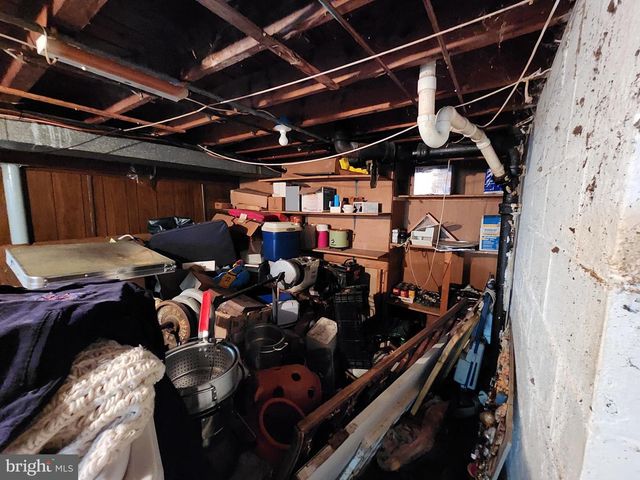 819 OLD HARMONY RD, Newark, DE 19711