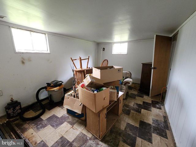 819 OLD HARMONY RD, Newark, DE 19711
