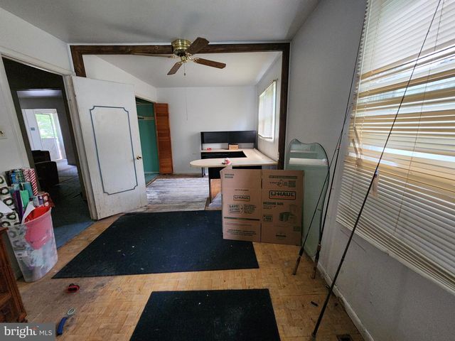819 OLD HARMONY RD, Newark, DE 19711