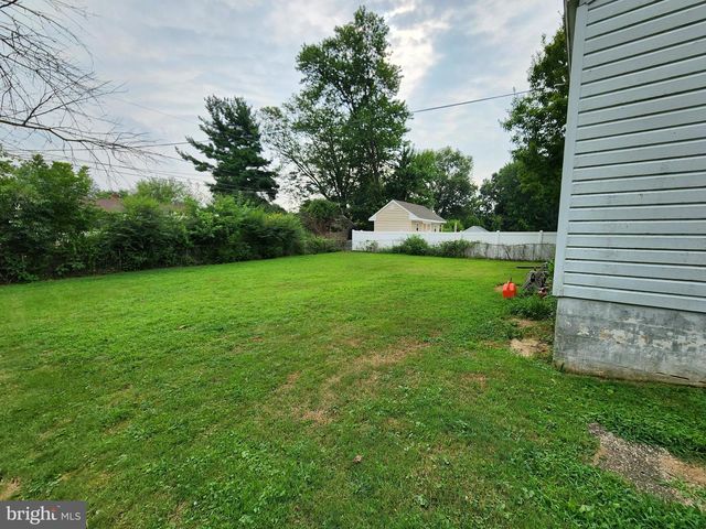 819 OLD HARMONY RD, Newark, DE 19711